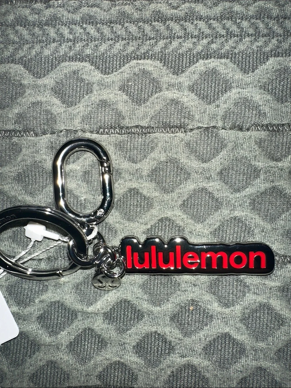 lululemon athletica branded lululemon